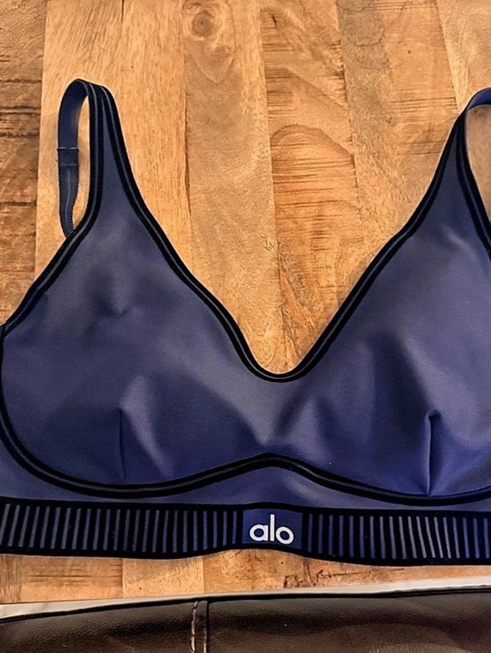 ALO Sports Bra in Blue Size Large ***New**